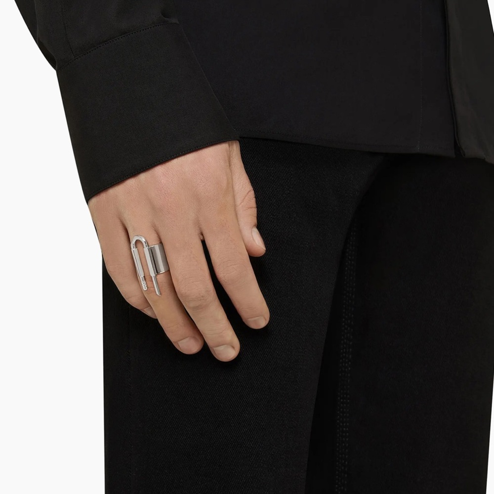 Givenchy Black U-Lock Crystal Ring - Picture 5 of 6